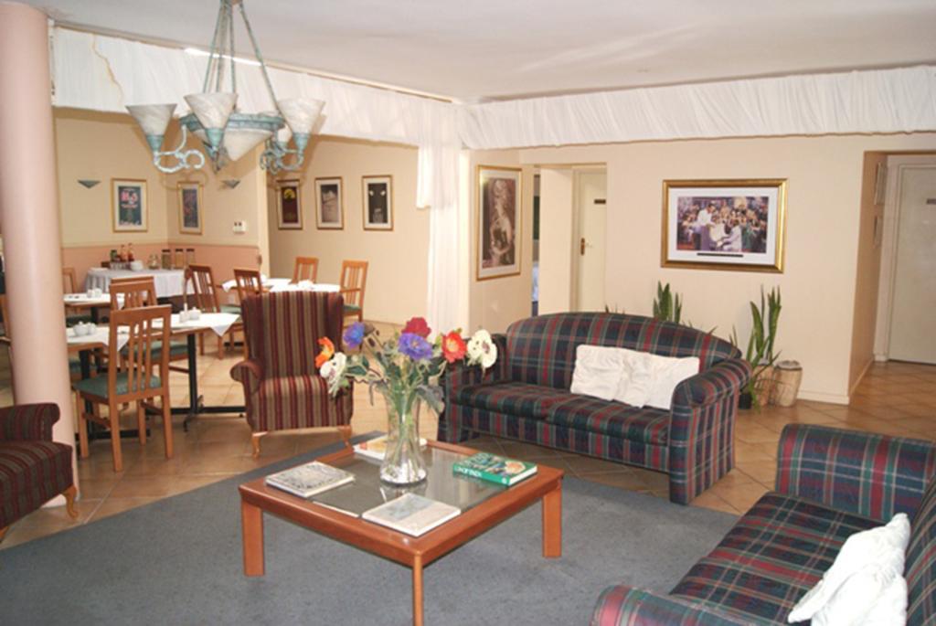 Guest house Broadway Bellville 4*